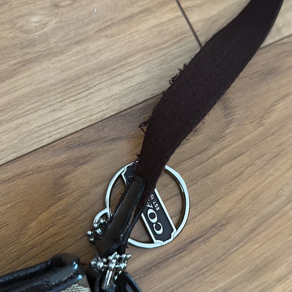 Coach Crossbody - Picture 5 of 13